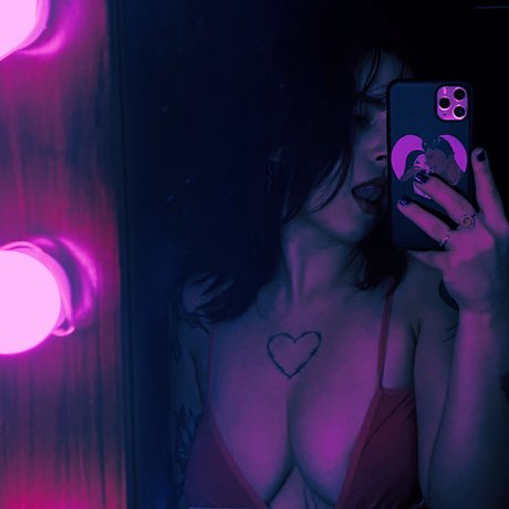 DiDi model beautiful picture