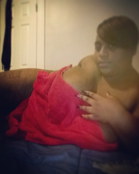 KinkkQueen hot actress img