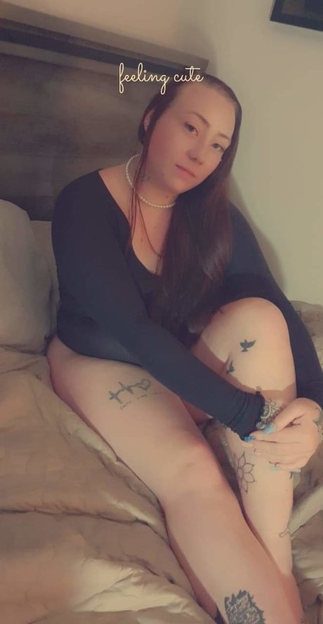 Ladee Blue star top image