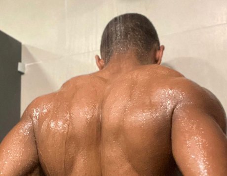 Enzo_ art actress images