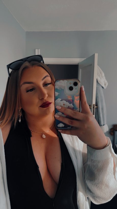 OliviaJ model hot galleries