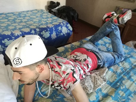 u7898893 model nice galleries