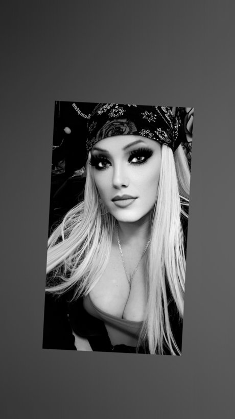 mea art model pictures