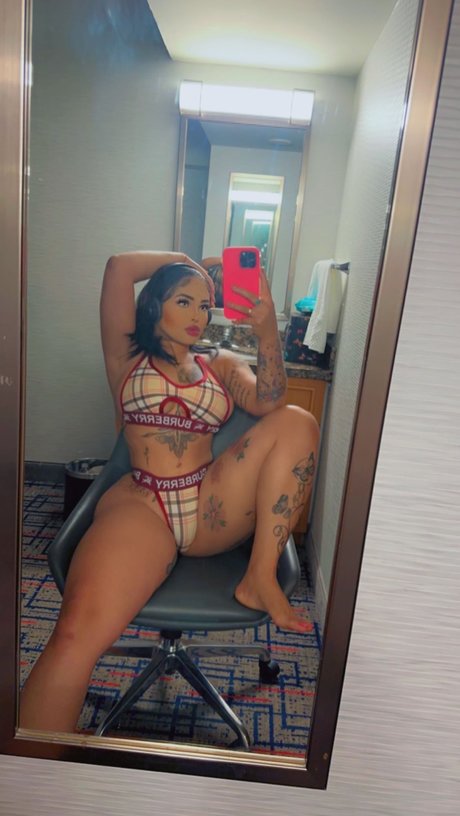 The queen free pornstar pic