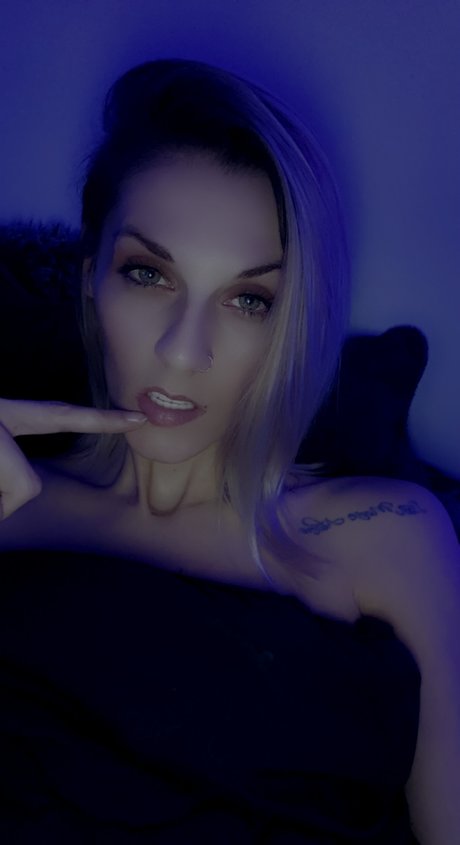 Harley Monet xxx actress galleries