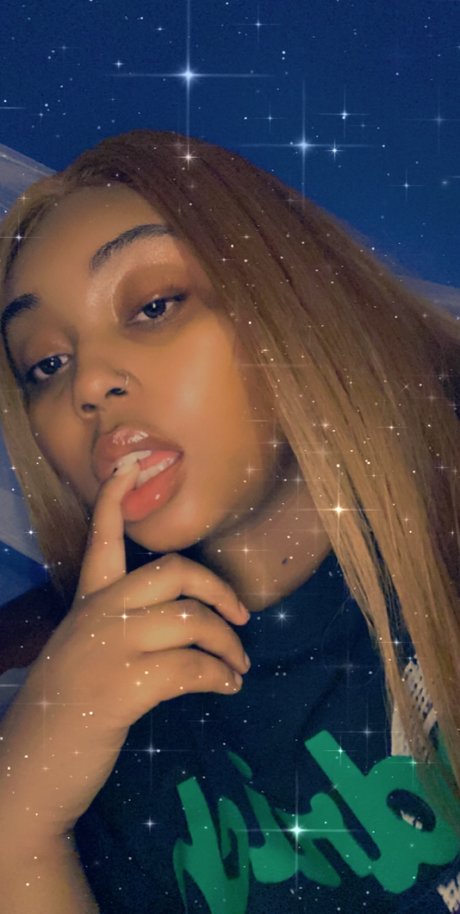 SUNNI FREE PLAY high quality pornstar pic