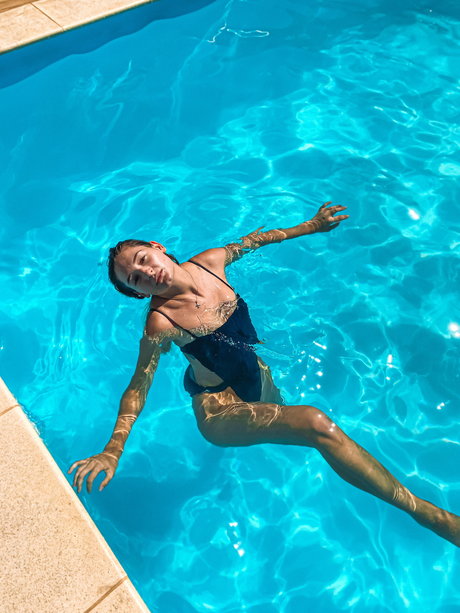 Ilona Korona pornstar erotic image