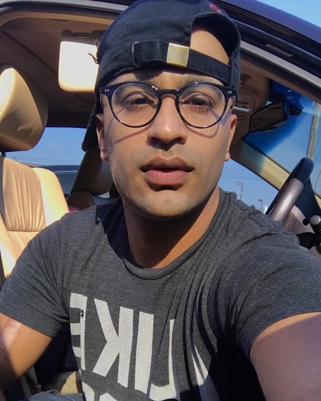 Malik Khan model naked archive