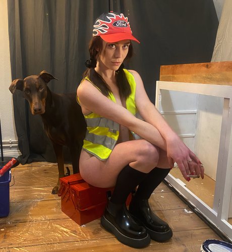 Ivylu pretty model pictures