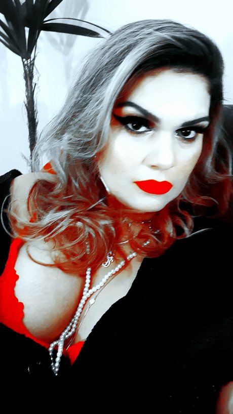 Aline Bertuci art star images