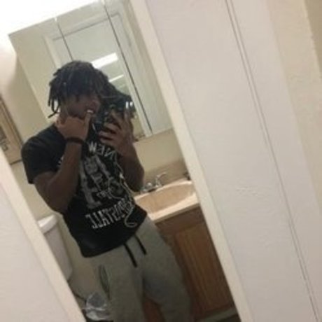 Rastaman018 model adult picture