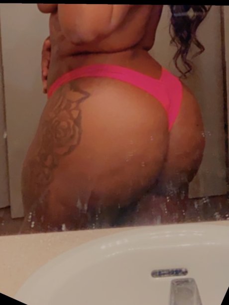 Paris Lee hd actress pictures