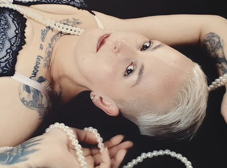 Conny S beautiful pornstar galleries