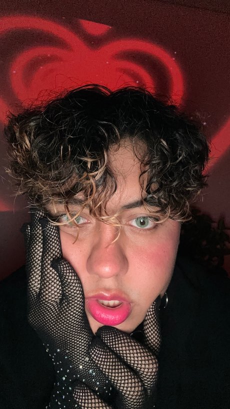 Cangrejo moreno_ pretty model pics