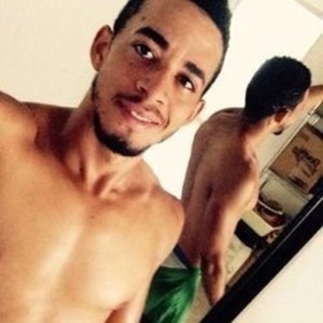 oscar peter model pretty pic