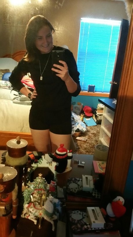 Avakian81 xxx pornstar picture