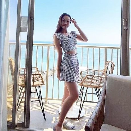 Hot Sarang top actress pictures