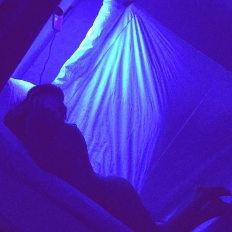 Lola Kor hd star pics