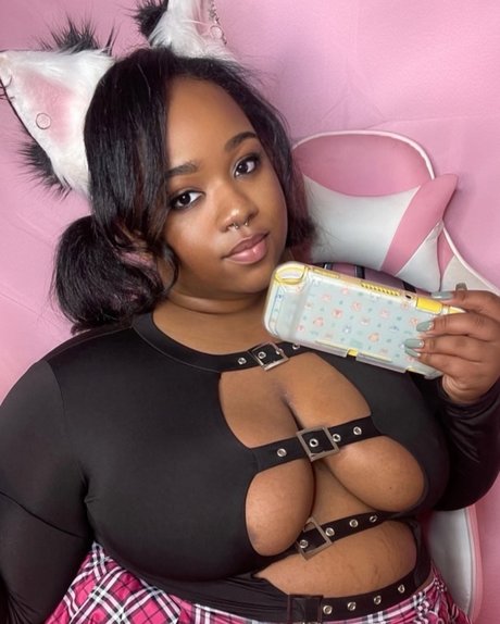 Nyka Chance nude pornstar pictures