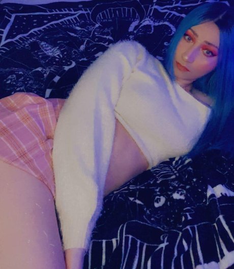 NashiieFeet exclusive model images