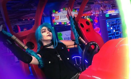 KINK KARMA art actress pic