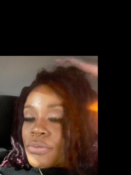 Hunny Bunnzy star high quality images