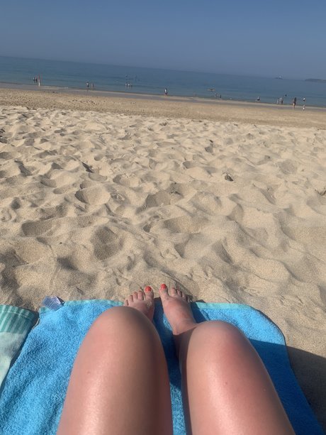 CourtneyFeetPics pornstar nice img