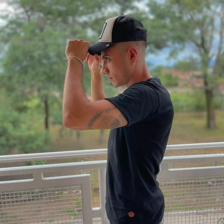 Facundo Farias model adult picture