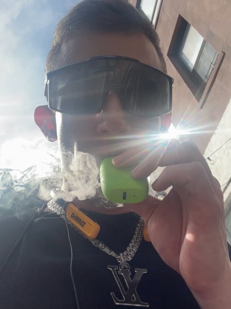 Dr F4GGOT model nudes photo