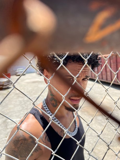 Ezra Arcane nudes star photos