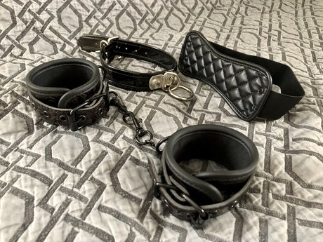 Lucy Blake model hd pictures