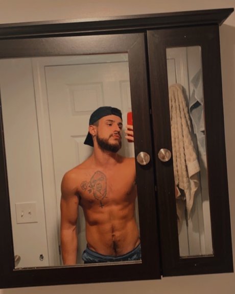 mlboii model exclusive photos