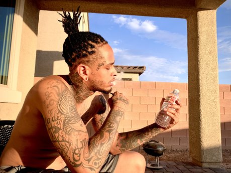 Joshua Marshall top actress image