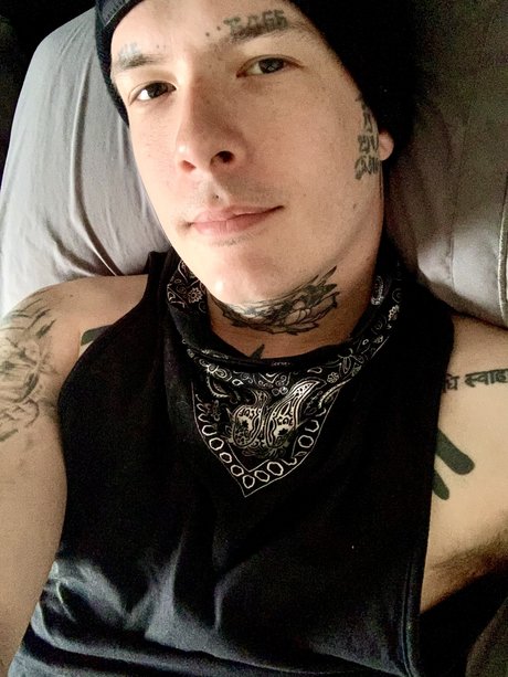 Big DILF Energy nude model galleries