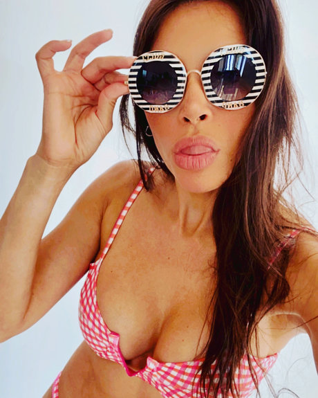 MissVcollection art actress picture