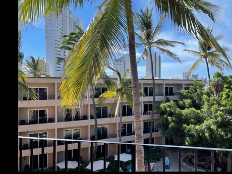 Johnny Cas4 pretty pornstar pictures