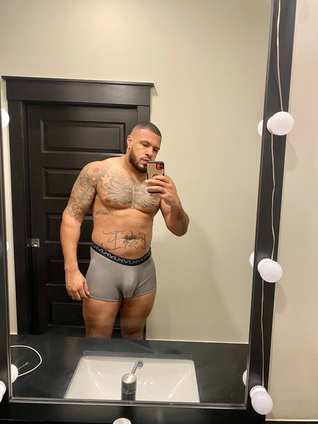 TEMPTATION704 pornstar pic