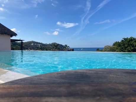 OakleyP star beautiful archive