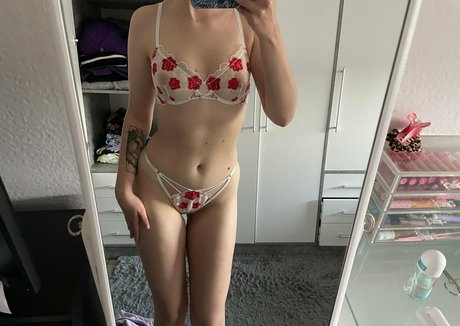 lilbloomix best pornstar images