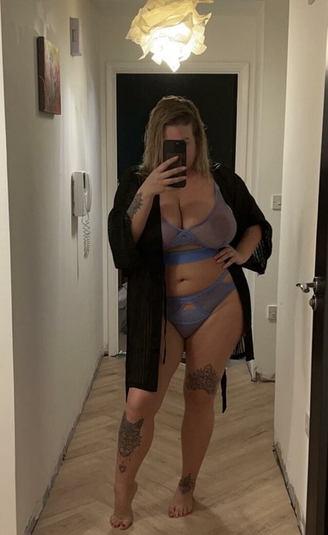 Maisylicious naked model galleries