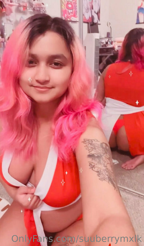 suuberrymxlk model sex pic