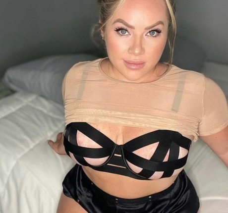 notyouraverage pornographic model galleries