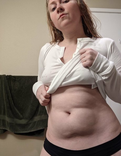 sincerelysarahtrickler pornstar top image