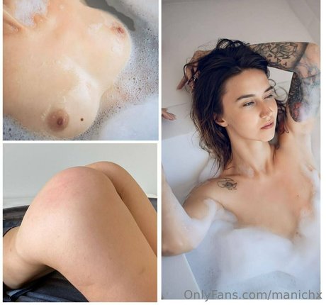 manichx nude pornstar gallery