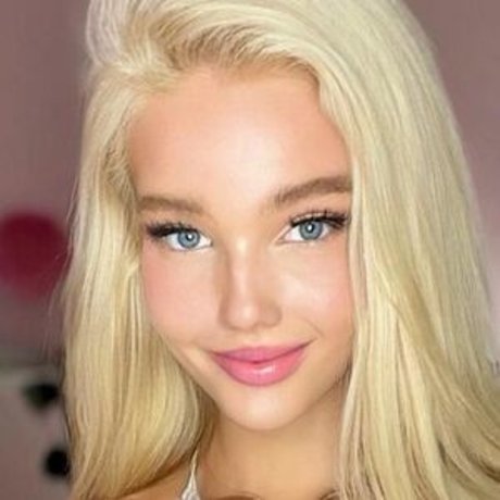 Linsey Donovan top actress photo