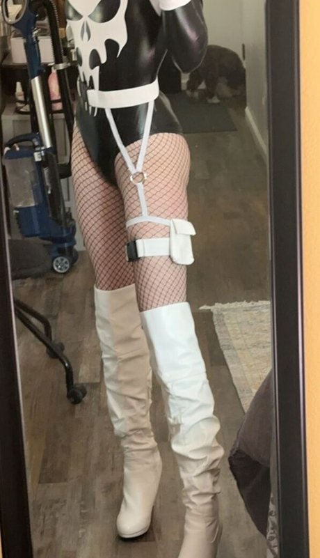 Soggyalien22 sexy pornstar picture