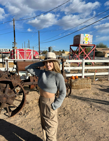 DakotaJane sex pornstar picture