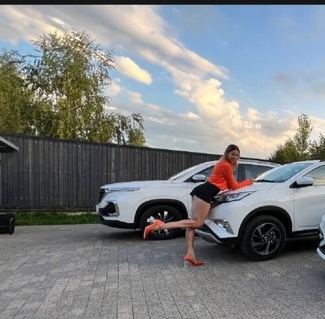 Lisa Rulit star nudes photos