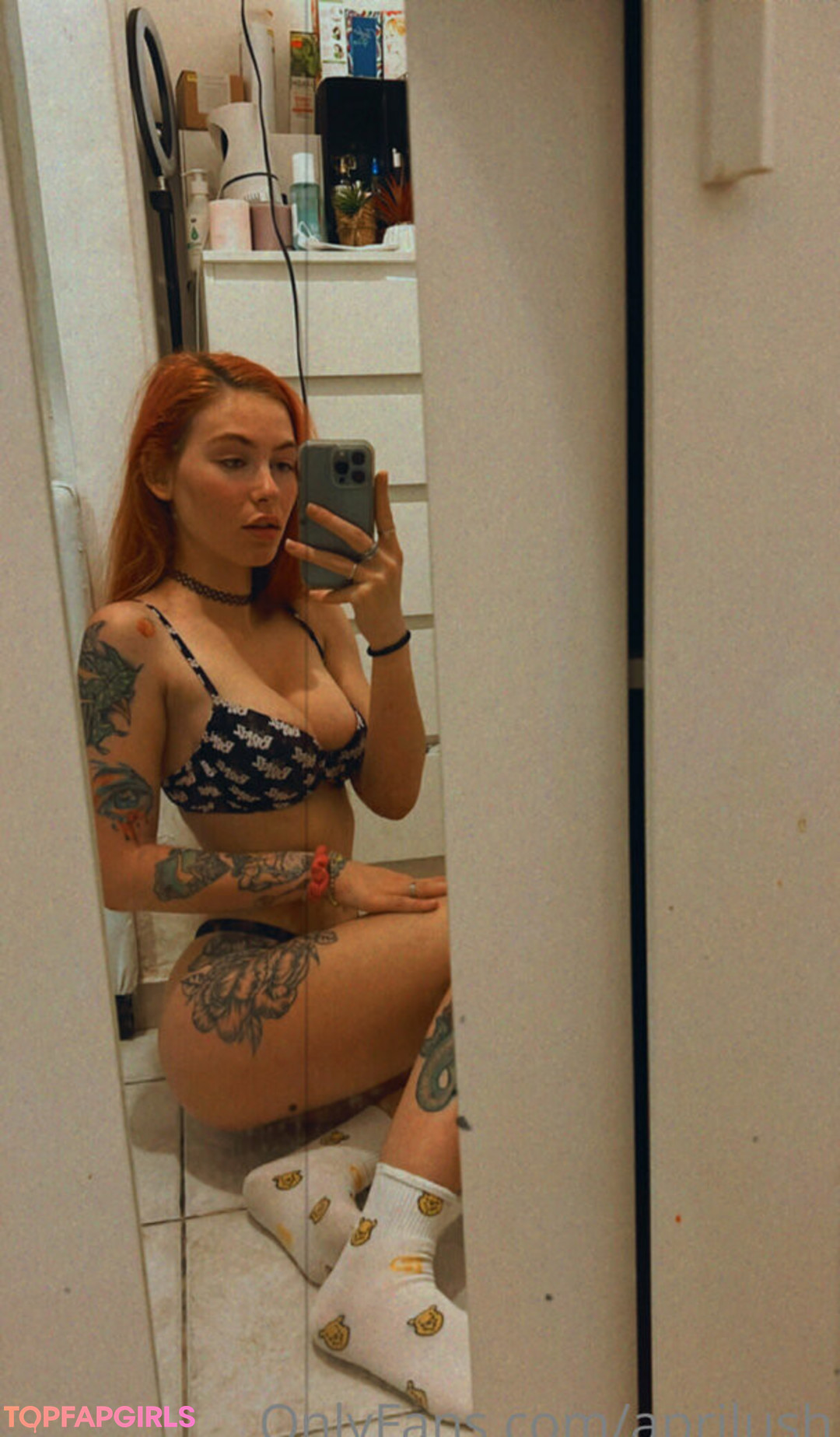 April Harel pretty pornstar photos