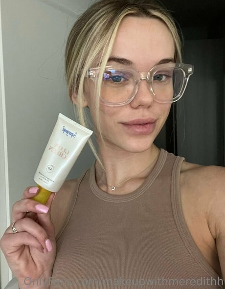 makeupwithmeredithh nudes actress gallery